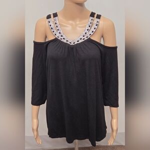 Lilian 3X Stretch Knit Dpuble Strap Diamond Like Embellished V Neck Off Shoulder